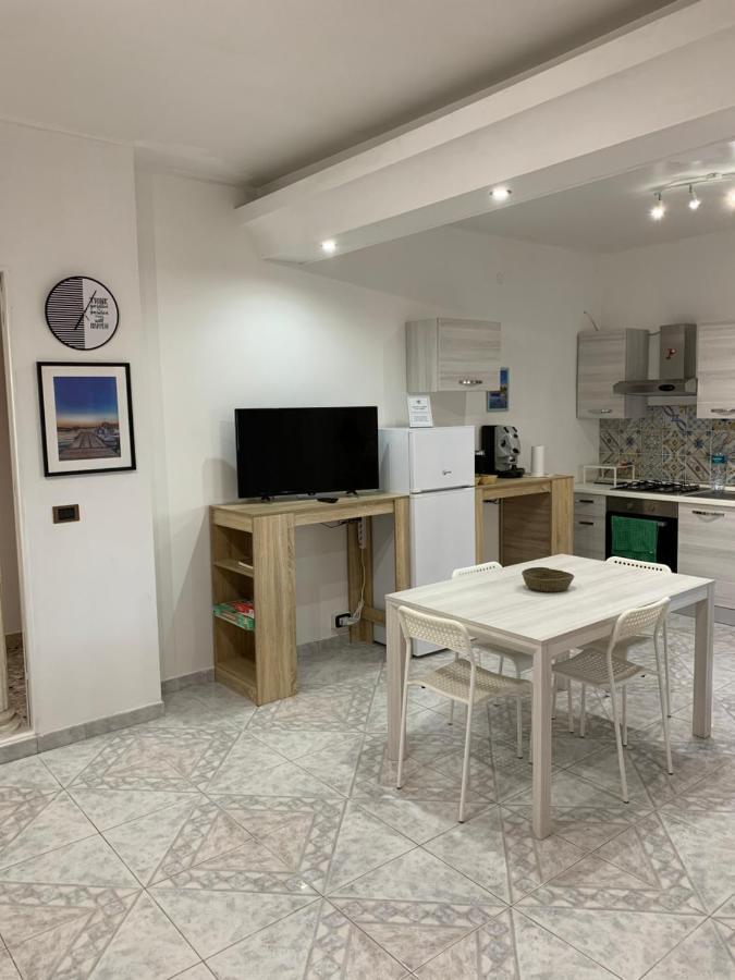 Al Flamingo Apartment Syracuse Bagian luar foto